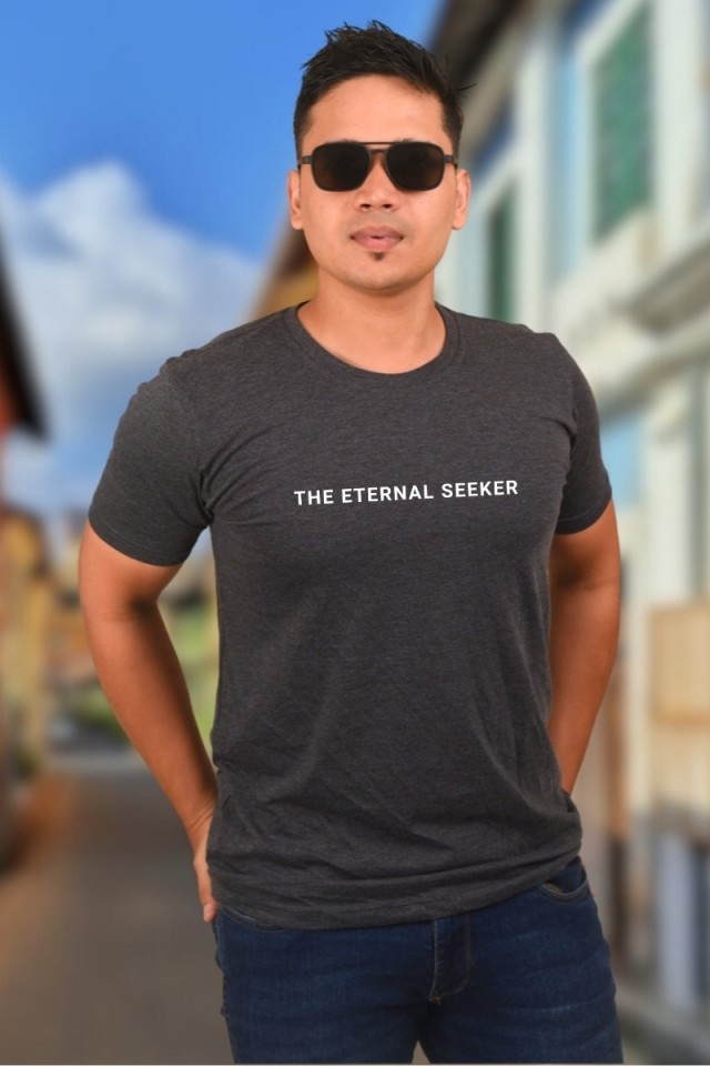 The Eternal Seeker Classic Fit Grey
